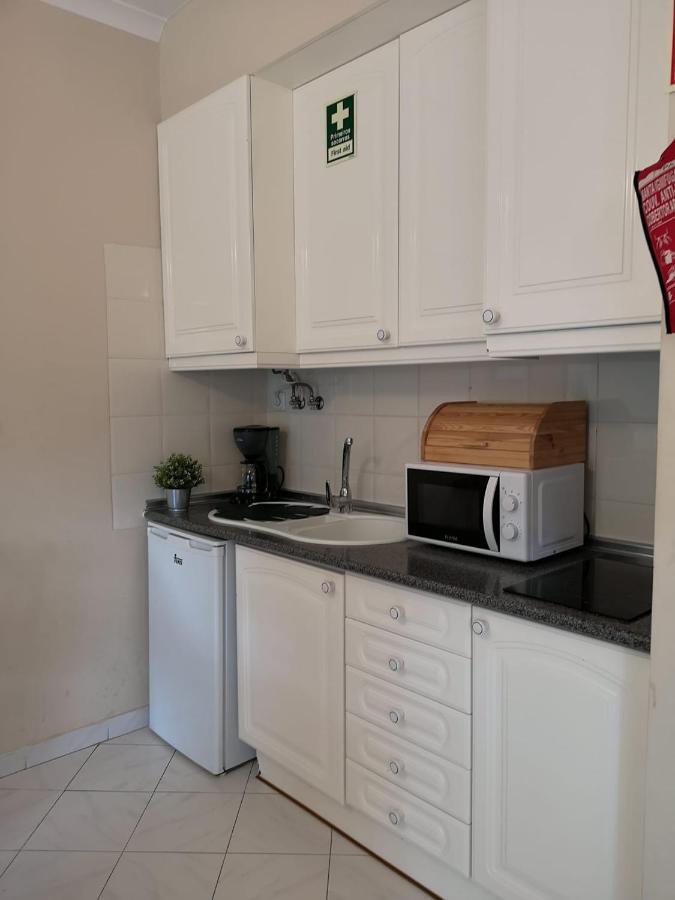 Kiss - Apartamentos Албуфейра Екстер'єр фото